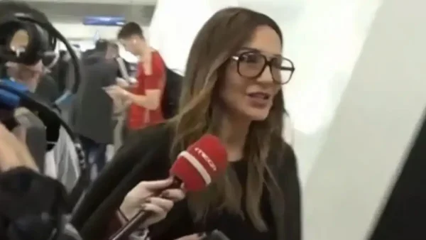 Δέσποινα Βανδή: Η πρώτη της αντίδραση για το περιστατικό με το περιπολικό – «Δεν έχω κάτι να σας πω»