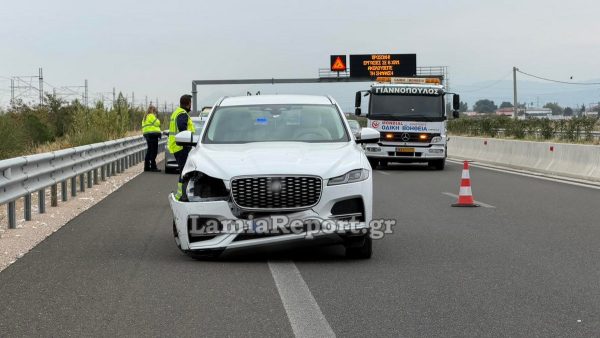 Λαμία: Τροχαίο χωρίς τραυματισμό στον Ε65 (ΦΩΤΟ)