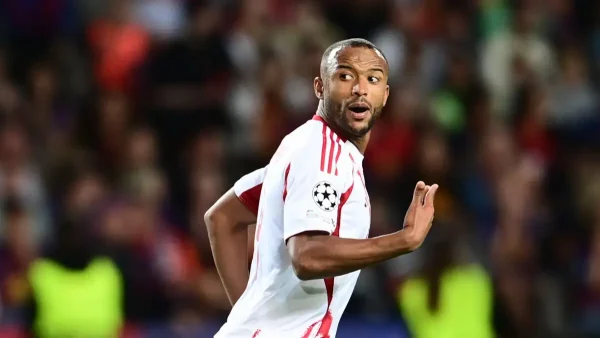 Μπαρτσελόνα - Ολυμπιακός: Η UEFA δικαίωσε τον Σνάιντερ για τις δύο αποφάσεις που πήρε μετά από εξέταση VAR