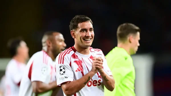 Μπαρτσελόνα – Ολυμπιακός 6-1: Βαριά ήττα για τους Πειραιώτες μετά την άδικη αποβολή του Έσε