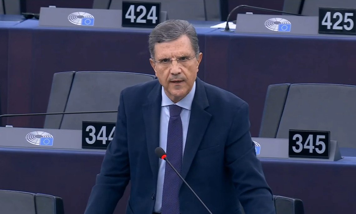 Αυτιάς προς Κομισιόν: Το φθηνό ρεύμα είναι δικαίωμα, όχι πολυτέλεια