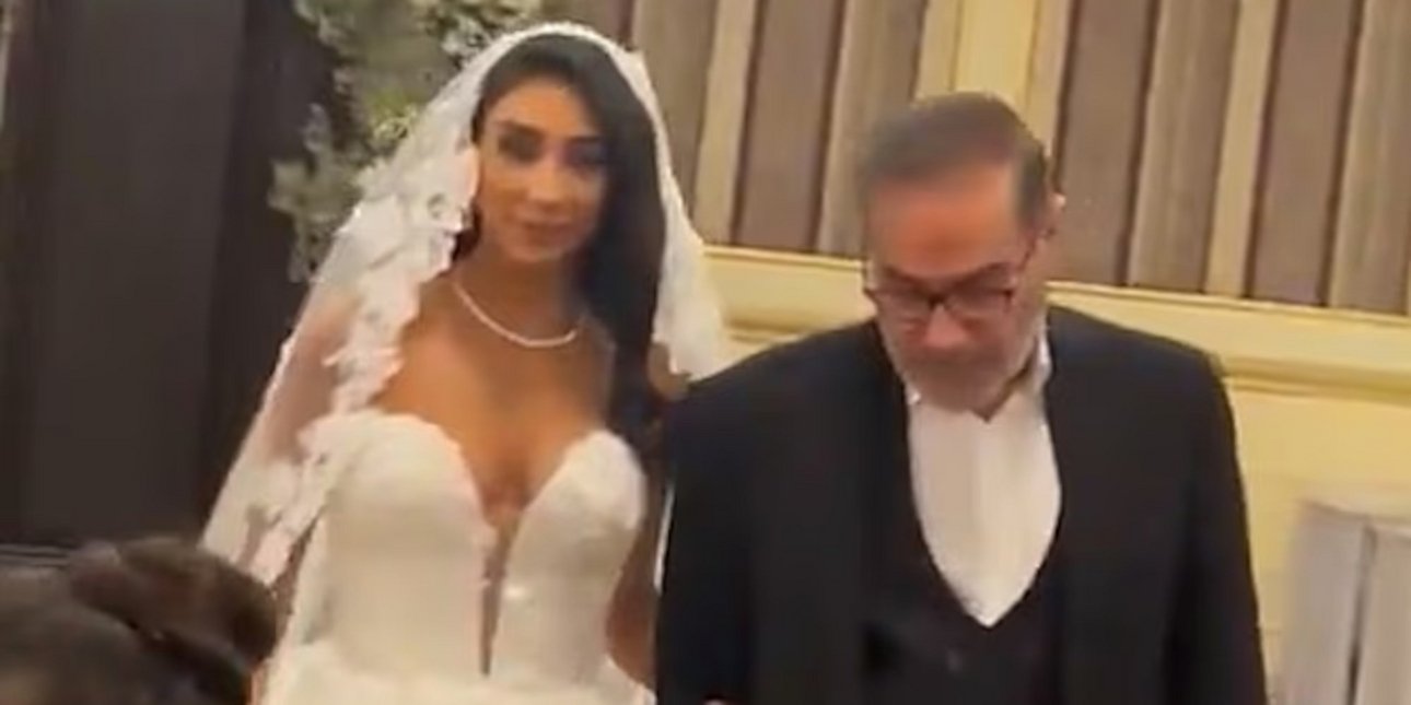 Ιράν: «Σκανδάλισαν» ο χλιδάτος γάμος και το αποκαλυπτικό νυφικό της κόρης συμβούλου του Χαμενεΐ -Έντονες αντιδράσεις