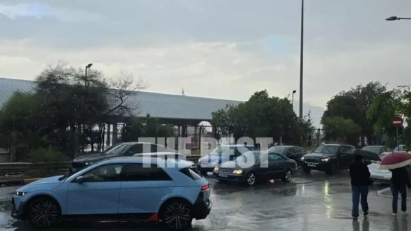 Η κακοκαιρία σάρωσε την Πάτρα με ισχυρές καταιγίδες και χαλάζι - Δείτε βίντεο