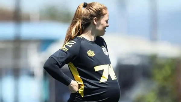 Βραζιλία: Παίκτρια της Σάντος συνέχισε να προπονείται μέχρι και 8 μηνών έγκυος