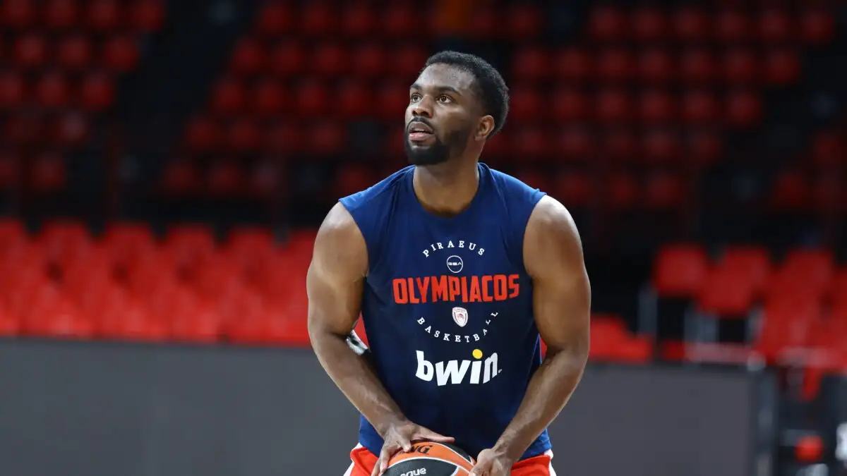 Ο Κίναν Έβανς έκανε ντεμπούτο με τον Ολυμπιακό κόντρα στην Καρδίτσα