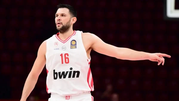 Χωρίς Κώστα Παπανικολάου ο Ολυμπιακός στο Μόναχο