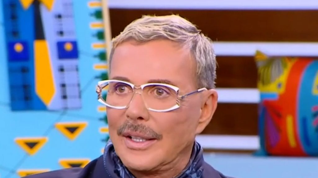 Λάκης Γαβαλάς: Η αλήθεια είναι ότι αγαπώ τα ζόρια, ίσως αυτό με έσωσε στη φυλακή