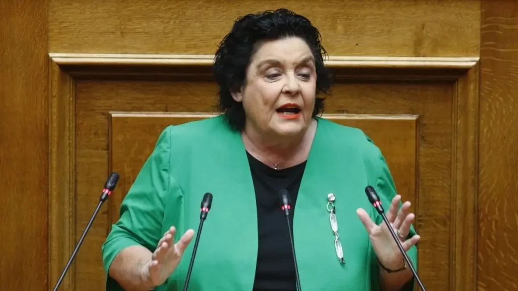 Καυστική η Κανέλλη για τον Τσίπρα: Σκοτίστηκα τι έμαθε από τα λάθη του - Τι είμαι, η μαμά του;