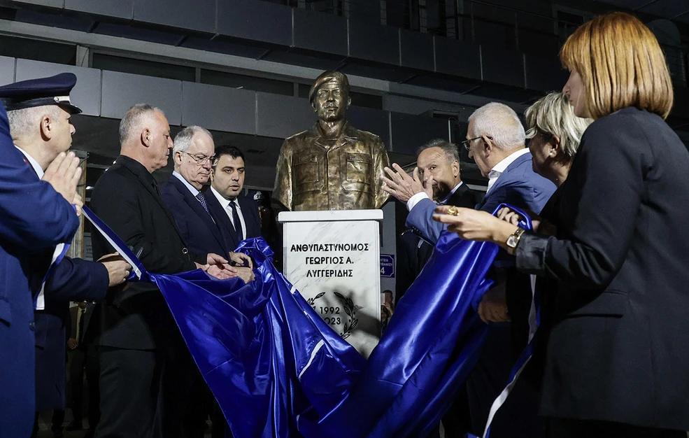 Συγκίνηση στα αποκαλυπτήρια της προτομής του Γιώργου Λυγγερίδη στη Θεσσαλονίκη