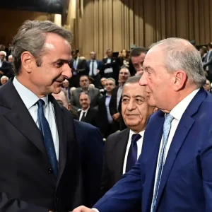 Κώστας Καραμανλής: Θα παρουσιάζει βιβλίο για Δομάζο-Αντωνιάδη την ώρα που ο Μητσοτάκης θα μιλάει στη ΔΕΘ