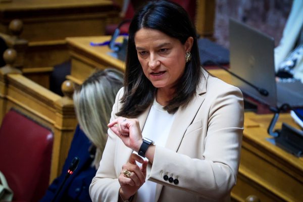 Νέο εργασιακό νομοσχέδιο: Τι αλλάζει για εργαζόμενους και επιχειρήσεις -Το 13ωρο, τα ωράρια, άδειες, υπερωρίες, προσλήψεις