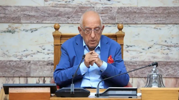 Η απάντηση του Νικήτα Κακλαμάνη στον Βελόπουλο που αποκάλεσε «κακιά» τον Δημ. Καιρίδη