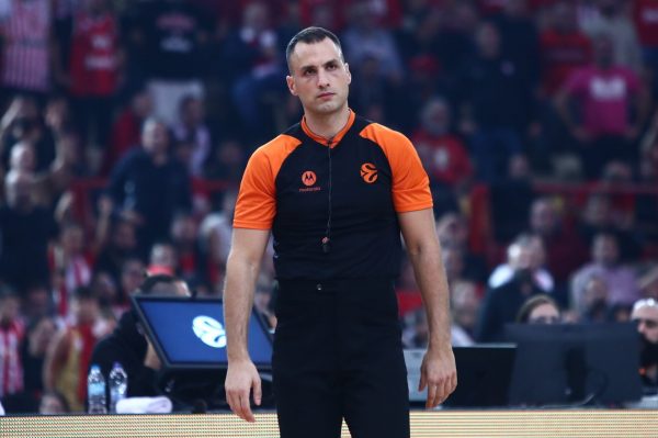 «Ο Ούρος Νίκολιτς είναι ύποπτος για απόπειρα δολοφονίας» γράφουν στη Σερβία για τον διαιτητή της Euroleague