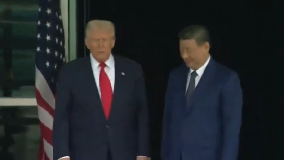 O Τραμπ ανακοίνωσε μείωση δασμών κατά 10% στην Κίνα - "Καταπληκτική η συνάντηση με Σι Τζινπίνγκ"