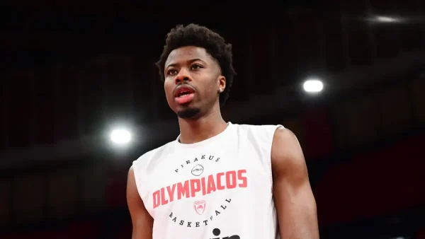 Ολυμπιακός – Μονακό: Χωρίς Κώστα Αντετοκούνμπο και Γιαννούλη Λαρεντζάκη οι Πειραιώτες