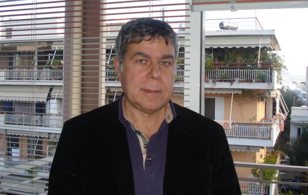 Παραιτήθηκε ο νέος διευθυντής του Νίκου Ανδρουλάκη – Έγραφε υπέρ Μητσοτάκη, Δημητριάδη, Δένδια και Ομάδας Αλήθειας