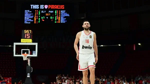 Ολυμπιακός: Ο Κώστας Παπανικολάου ανέβηκε στην 4η θέση της λίστας με τους κορυφαίους στις ασίστ
