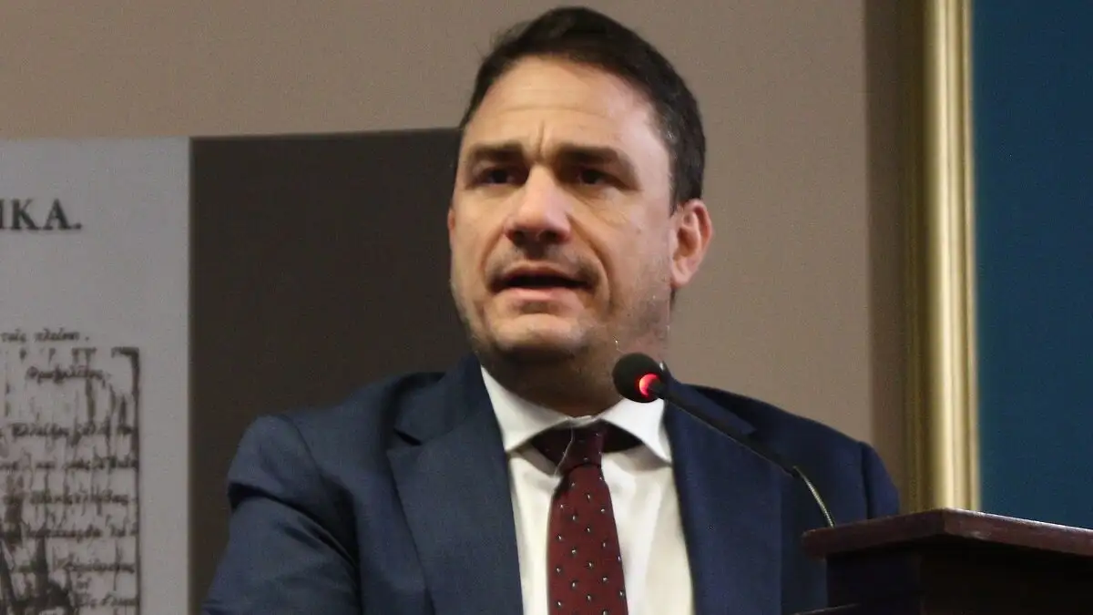 ΠΑΣΟΚ: Βάρρας και Μυλωνάκης «έδωσαν» τον Βορίδη που η κυβερνητική πλειοψηφία προστάτευσε