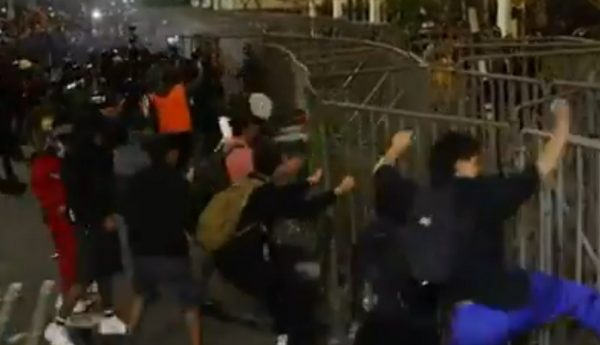 Περού: Διαδηλώσεις στη Λίμα εναντίον της νέας πολιτικής ηγεσίας - Τουλάχιστον 75 τραυματίες