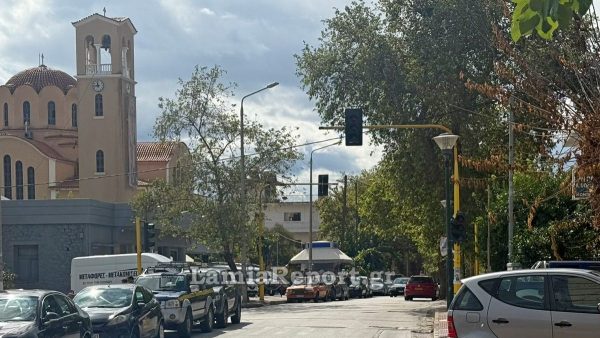 Λαμία: Πρέπει να γίνει τροχαίο για να φτιάξουν τα φανάρια στον Άγιο Αθανάσιο;