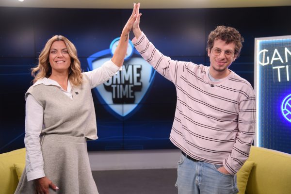 Ο Βαγγέλης Δαούσης στο ΟΠΑΠ Game Time: Η βουτιά σε παγωμένη πισίνα και ο Κριστιάνο Ρονάλντο