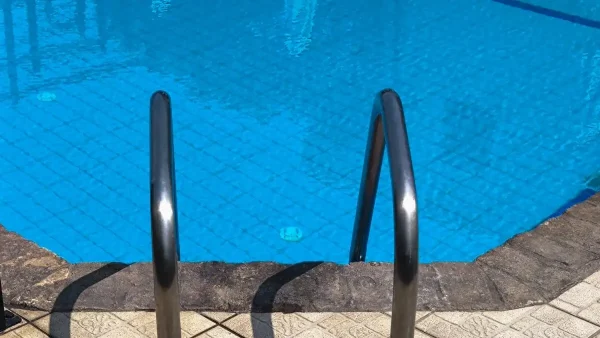 Τραγωδία στη Σαντορίνη: Αγοράκι 6 ετών πνίγηκε σε πισίνα ξενοδοχείου