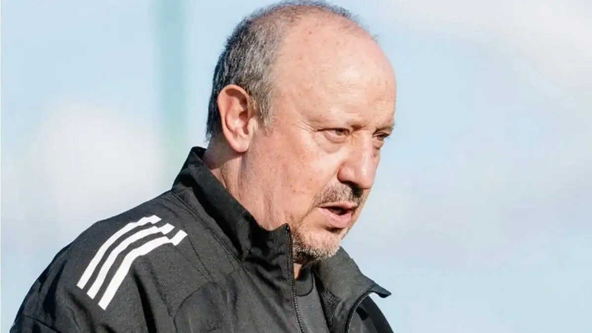 Ράφα Μπενίτεθ: Οι πρώτες φωτογραφίες του Ισπανού τεχνικού από την προπόνηση του Παναθηναϊκού