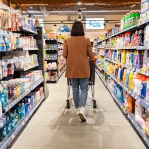 Μασούτης-Κρητικός: Μπήκαν οι υπογραφές για τη συμφωνία εξαγοράς