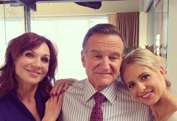 Ξεσπά η κόρη του Ρόμπιν Γουίλιαμς: Σταματήστε να μου στέλνετε βίντεο με τον μπαμπά που έχουν δημιουργηθεί με AI, είναι αηδιαστικά