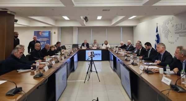 Καμία σχέση των Περιφερειών με τις διαδικασίες του ΟΠΕΚΕΠΕ