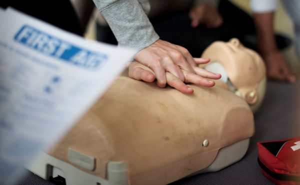 Το 5ο Γυμνάσιο Λαμίας θα παρουσιάσει βασικές δεξιότητες ΚΑΡΠΑ