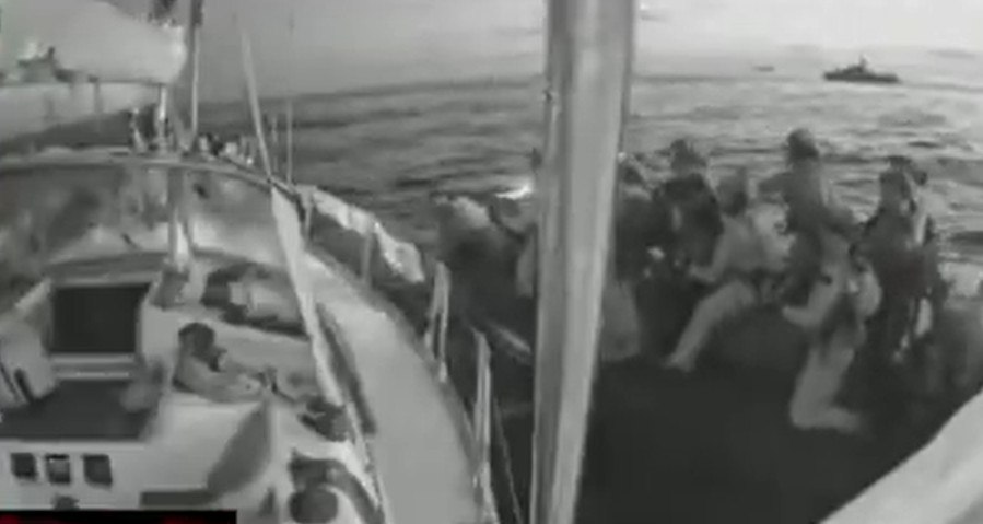 Το Ισραήλ αναχαίτισε σκάφη του στολίσκου που έπλεε προς Γάζα - Μπλόκαρε και το ελληνικό «Οξυγόνο» και ένα ακόμη από Ελλάδα