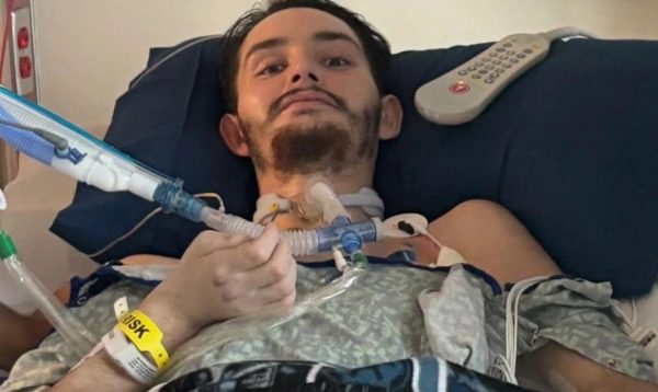 Άνδρας ξυπνά από το κώμα, κατηγορεί τη σύντροφό του για εσκεμμένο δυστύχημα και πεθαίνει λίγο μετά