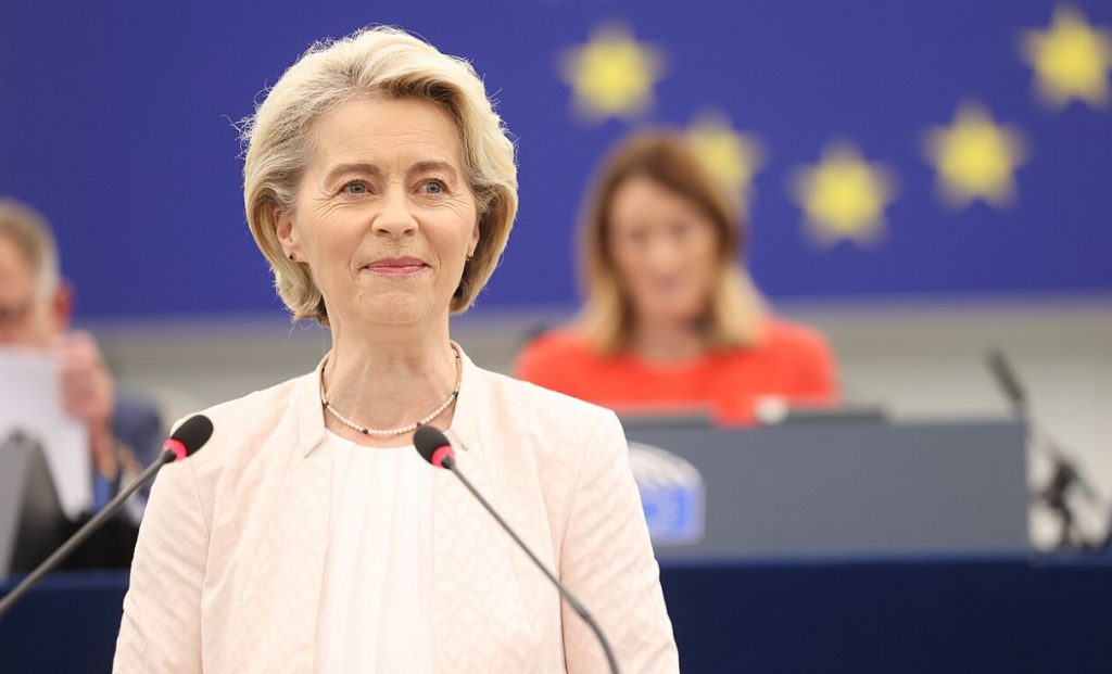 Η Ούρσουλα φον ντερ Λάιεν καλωσόρισε την Κύπρο στην προεδρία του Συμβουλίου της ΕΕ με μήνυμα στα ελληνικά