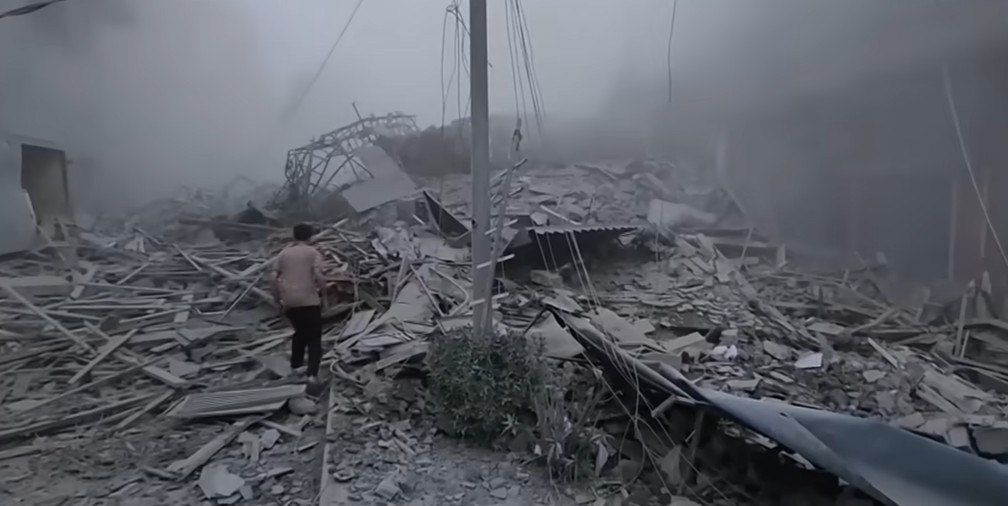 Αλληλοκατηγορίες Ισραήλ - Χαμάς για παραβίαση της εκεχειρίας: Τρεις νεκροί από αεροπορικά πλήγματα στη Γάζα