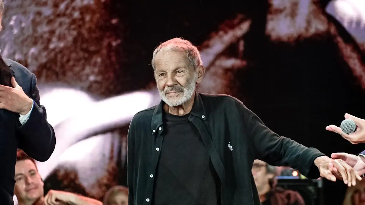 Ξαρχάκος για Σαββόπουλο: «Πολεμήθηκε, αμφισβητήθηκε απλώς και μόνο επειδή είχε διαφορετική άποψη»