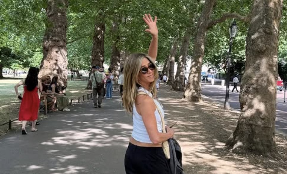 Η Τζένιφερ Άνιστον αποκάλυψε τον λόγο για τον οποίο δεν θέλησε να υιοθετήσει ποτέ παιδιά -Άκρως ειλικρινής