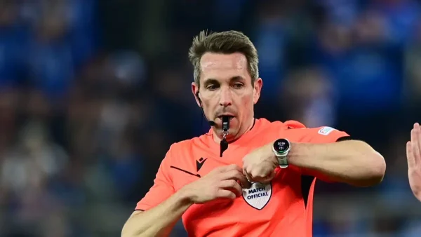 Ολυμπιακός – ΑΕΚ: Ο Γερμανός Τομπίας Στίλερ διαιτητής στο ντέρμπι της 8ης αγωνιστικής