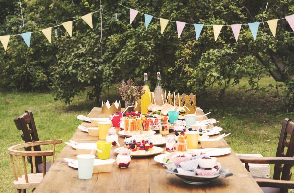 Πώς να Οργανώσω το Πάρτι του Παιδιού μου στην Αυλή του Σπιτιού μου