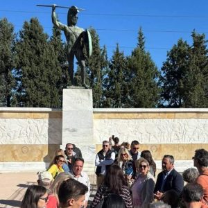 «Θερμοπύλες 2125» (του Βαγγέλη Μαρκατσέλη)