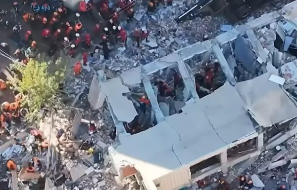 Κωνσταντινούπολη: Τέσσερις οι νεκροί από την κατάρρευση κτιρίου – Διασώθηκε μόνο η κόρη της οικογένειας