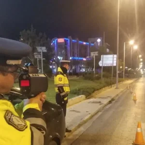 Θεσσαλονίκη: Έτρεχαν με 179 χλμ/ώρα σε δρόμο με όριο τα 80