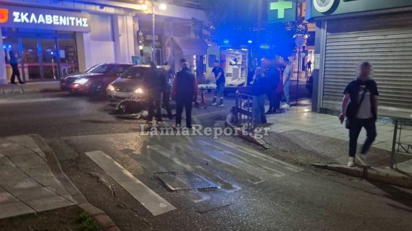 Λαμία: Τροχαίο με μηχανάκι σε κεντρική οδό της πόλης (ΦΩΤΟ)