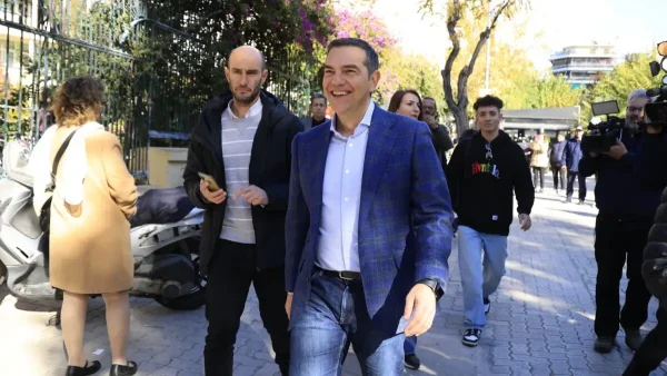 Ο Αλέξης Τσίπρας «ανακατεύει την τράπουλα»: Η δυσαρέσκεια Φάμελλου, το νέο κόμμα και οι βουλευτές που θα τον ακολουθήσουν