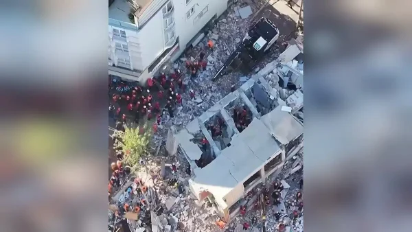 Κωνσταντινούπολη: Νεκρά 2 αδέλφια, ζωντανή κάτω από τα συντρίμμια η 18χρονη αδελφή τους – Συνεχίζονται οι έρευνες για τον πατέρα και την μητέρα