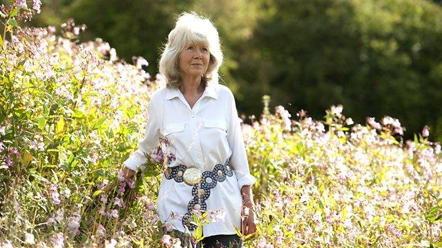 Τζίλι Κούπερ: Πέθανε η διάσημη συγγραφέας σε ηλικία 88 ετών, η «βασίλισσα» των βρετανικών bonkbusters