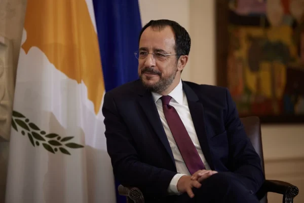 Νίκος Χριστοδουλίδης: Φυσικά θα γίνει το καλώδιο Ελλάδας – Κύπρου, ισχυρότερες από ποτέ οι σχέσεις μας