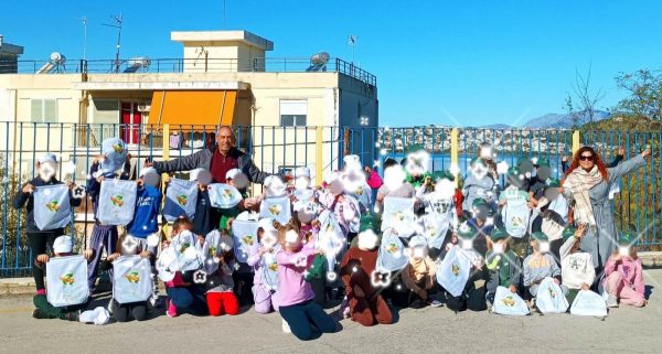 Οι μαθητές του 14ου Δημοτικού Σχολείου Χαλκίδας "αγκάλιασαν" την ανακύκλωση