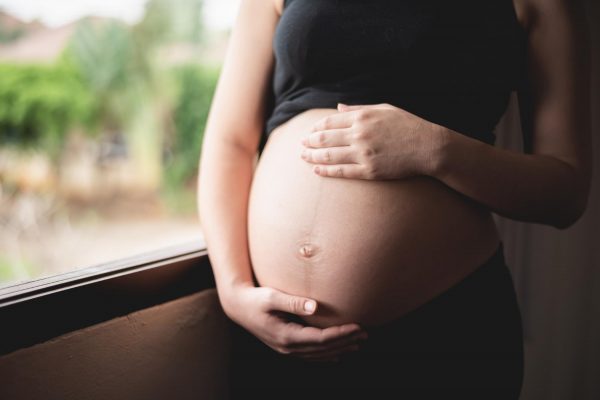 Αυτισμός και εγκυμοσύνη: Ο παράγοντας που αυξάνει τον κίνδυνο – Και συχνά αγνοείται