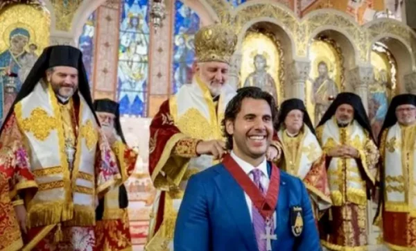 Ο τίτλος του Άρχοντα Διδασκάλου του Γένους απονεμήθηκε στον σύμβουλο του Τραμπ, Χρήστο Μαραφάτσο